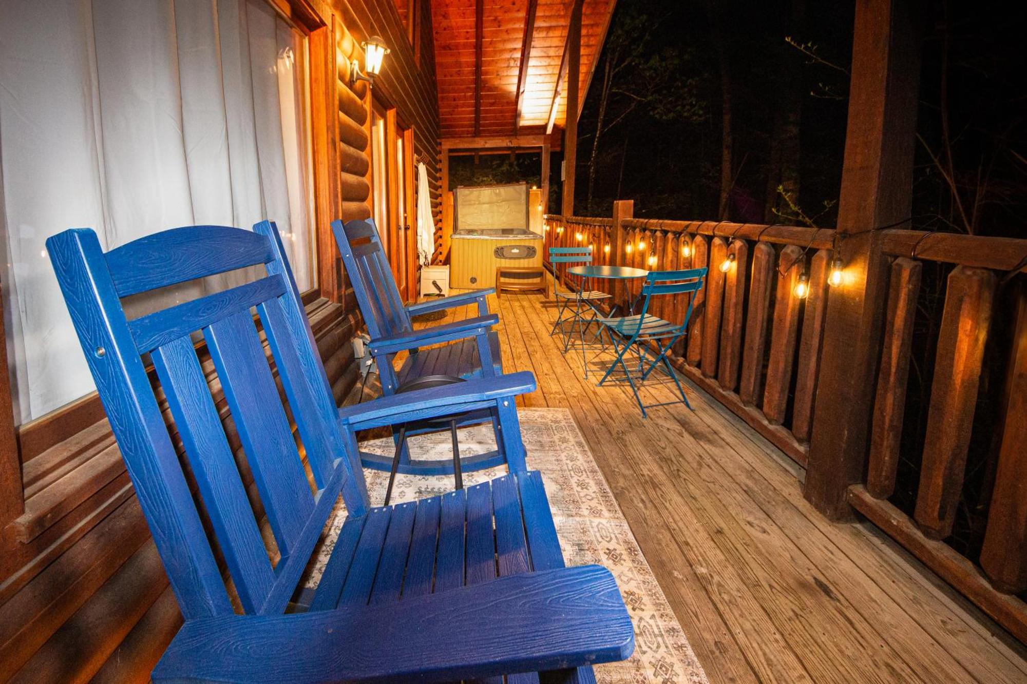 Love Me Tender Studio Cabin Sevierville Pokój zdjęcie