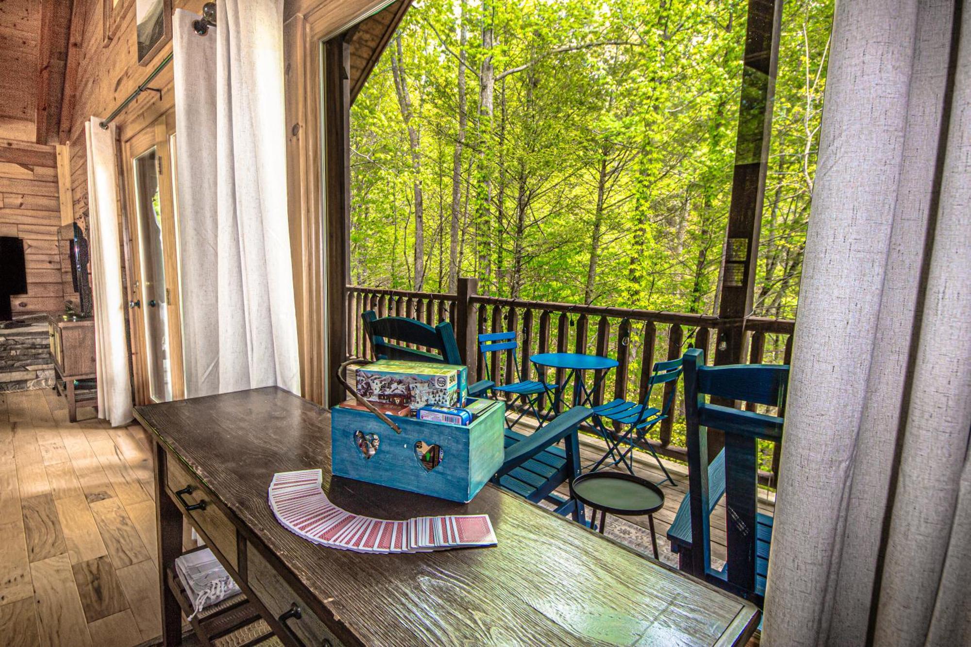 Love Me Tender Studio Cabin Sevierville Pokój zdjęcie