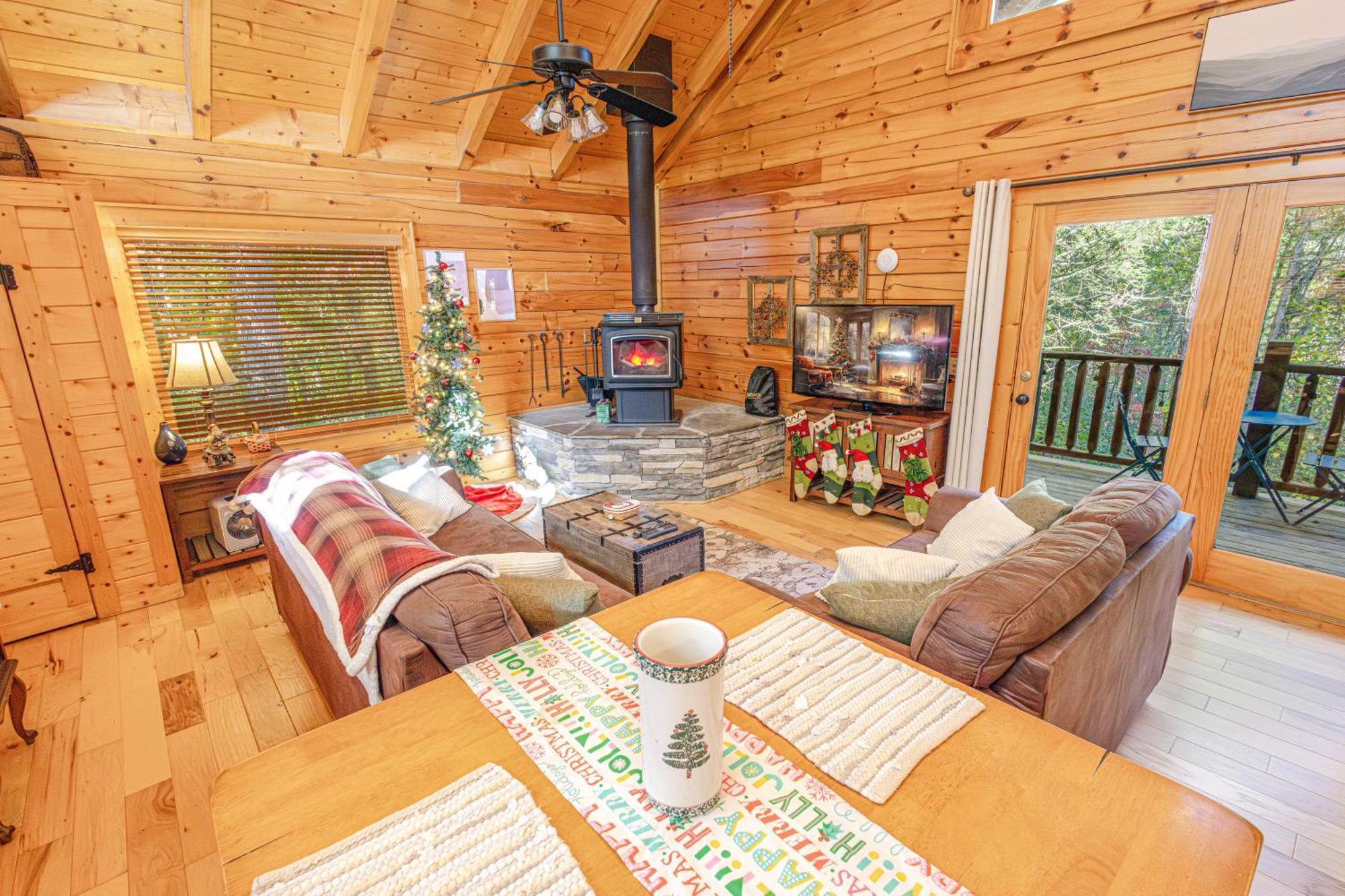 Love Me Tender Studio Cabin Sevierville Zewnętrze zdjęcie