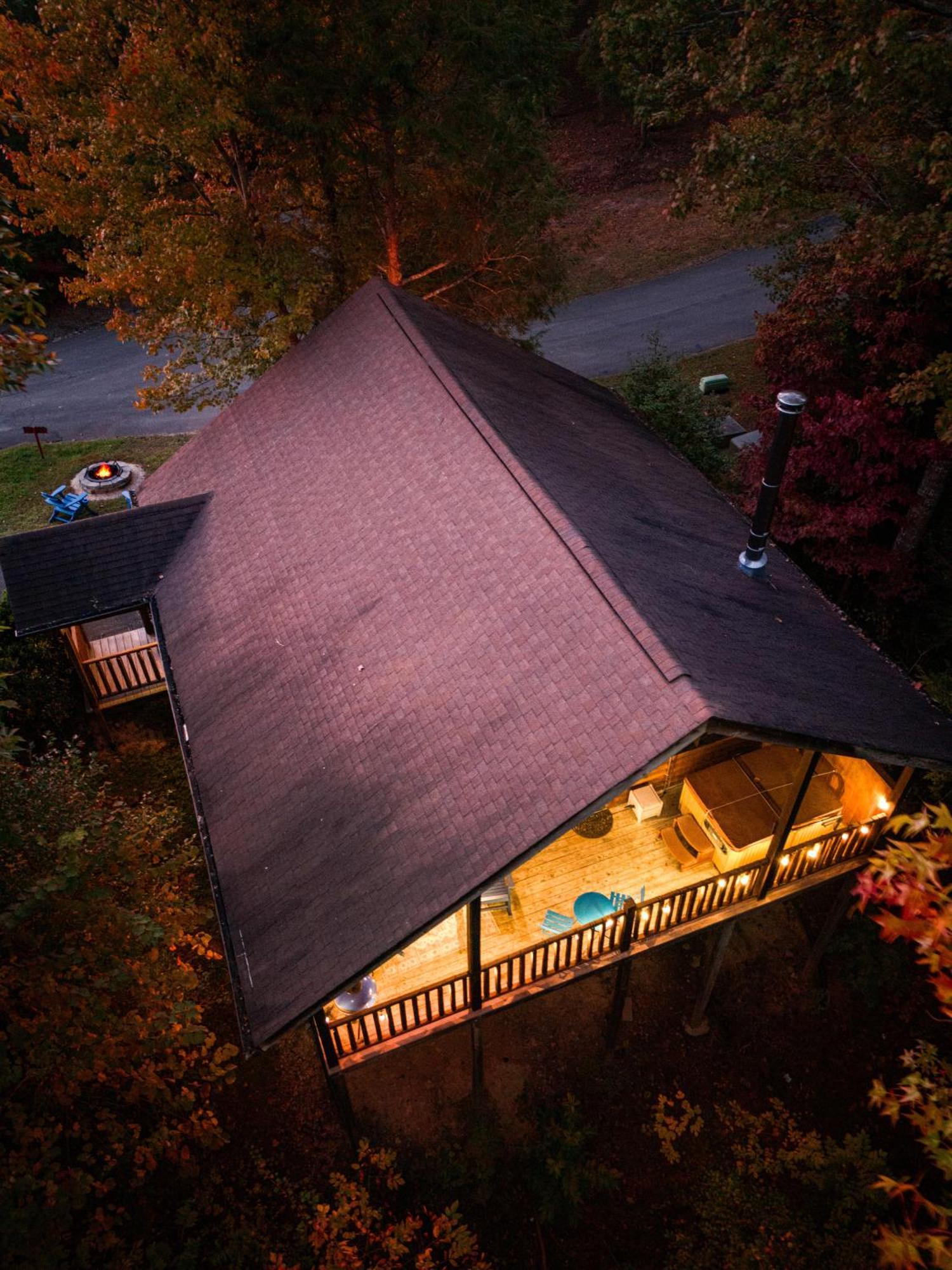 Love Me Tender Studio Cabin Sevierville Zewnętrze zdjęcie